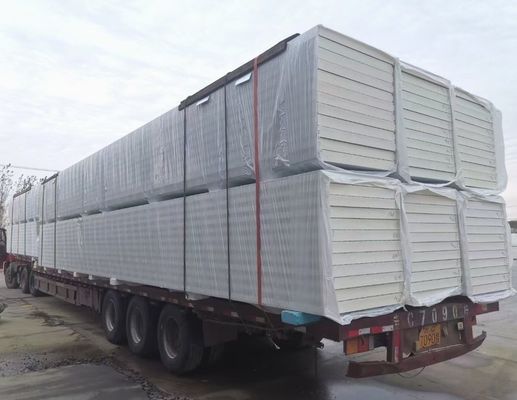 Cold Insulation Moisture Proof Polyurethane Sandwich Panel For Warehouse Roof Wall