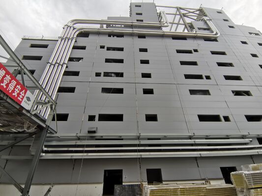 Großspanniges Metallkonstruktionslager für Rohstoffe, Z-Typ-Pfettenwandpaneele, zerlegter Containerversand