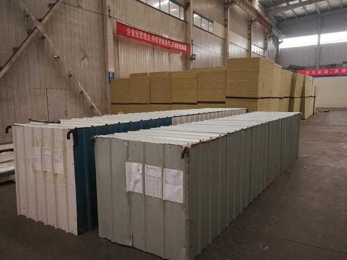 Steel structure packing – H-beam columns bundled with steel strips